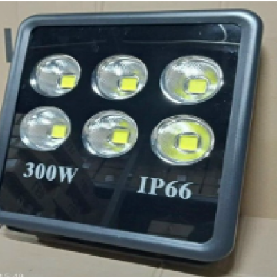 Đèn Led 300W 6 bóng